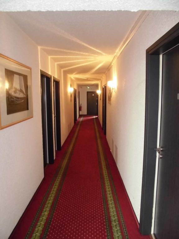 Hotel Le Challans Exterior photo