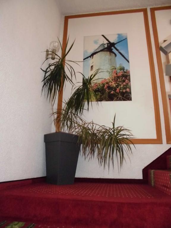 Hotel Le Challans Exterior photo