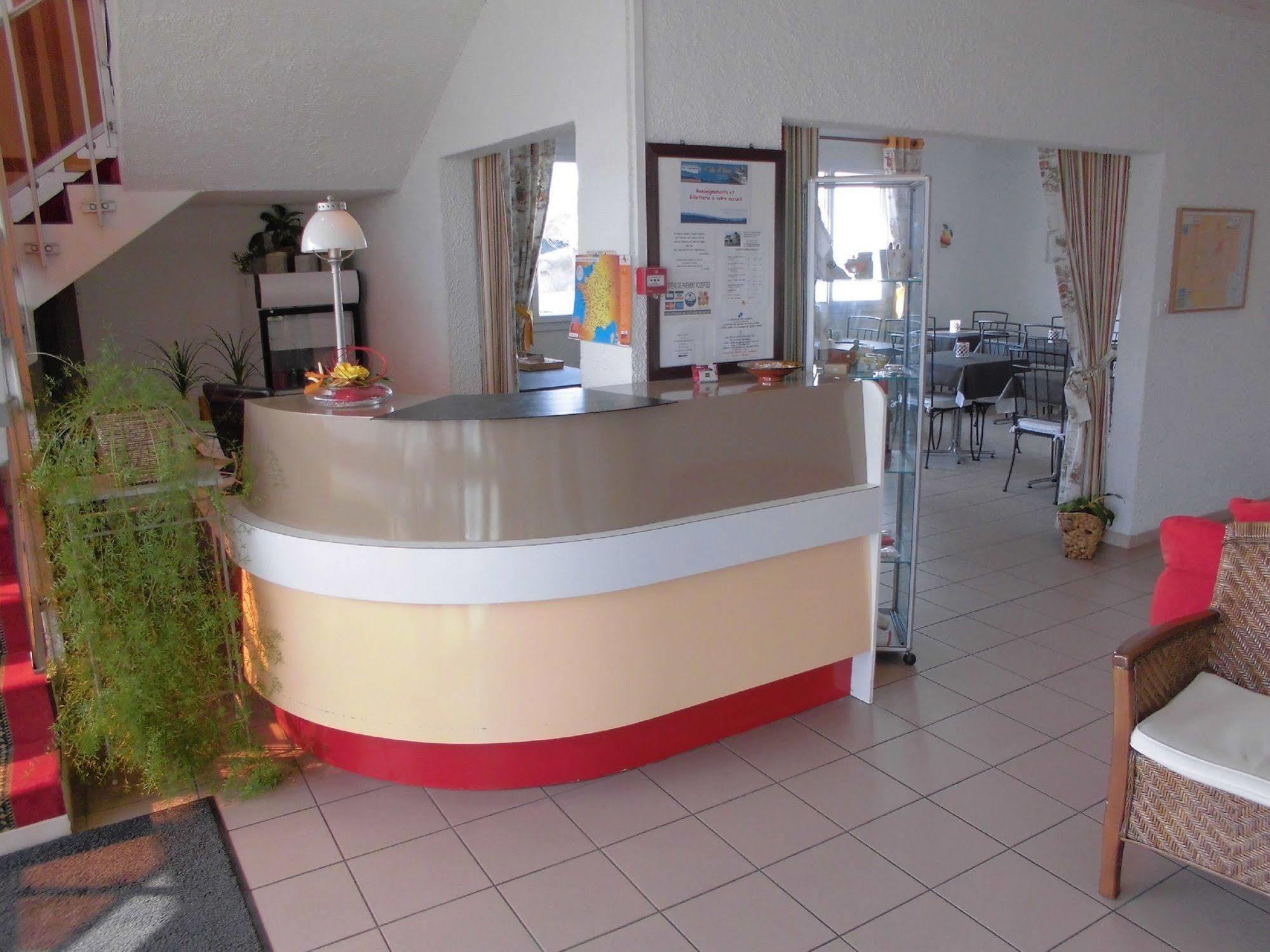 Hotel Le Challans Exterior photo